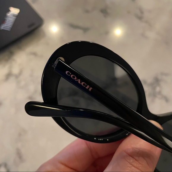 Coach sunglasses brand new condition - Picture 4 of 8
